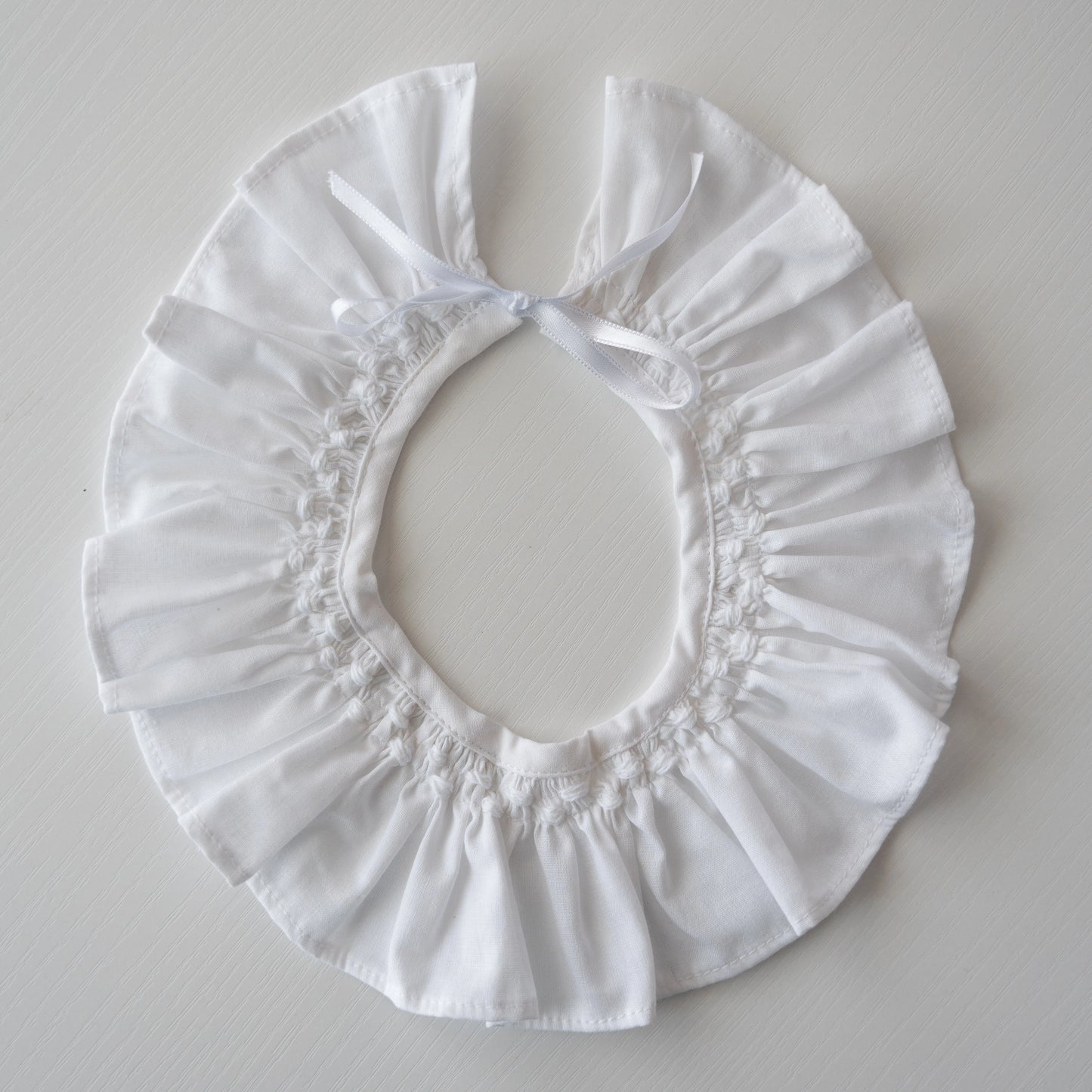 Cuello Bordado Blanco