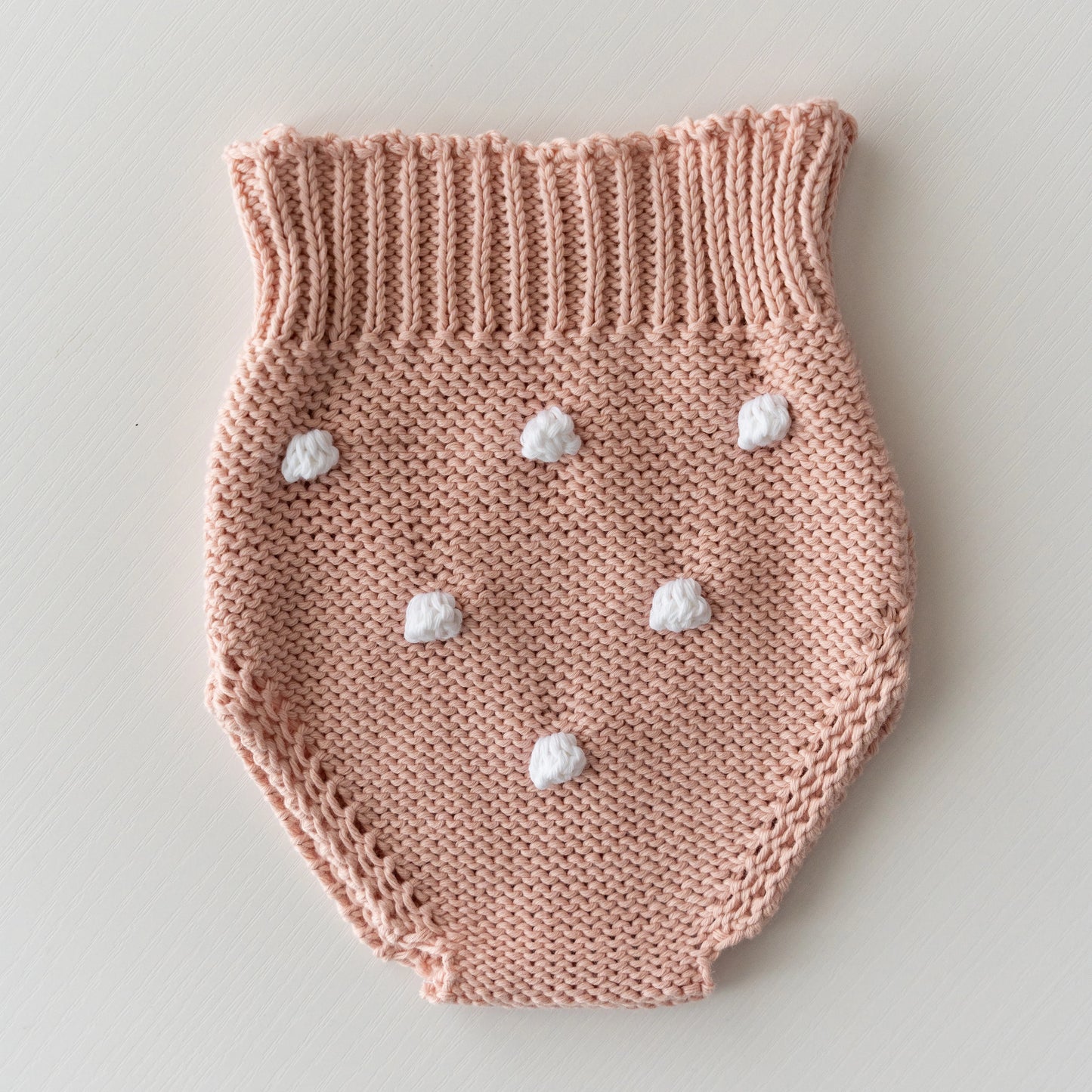 Cubrepañal Bodoque Rosa Empolvado y Blanco